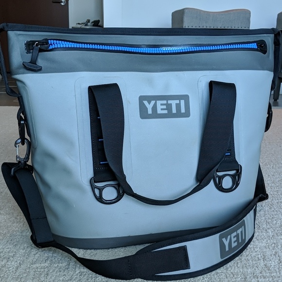 yeti hopper two 20 grey